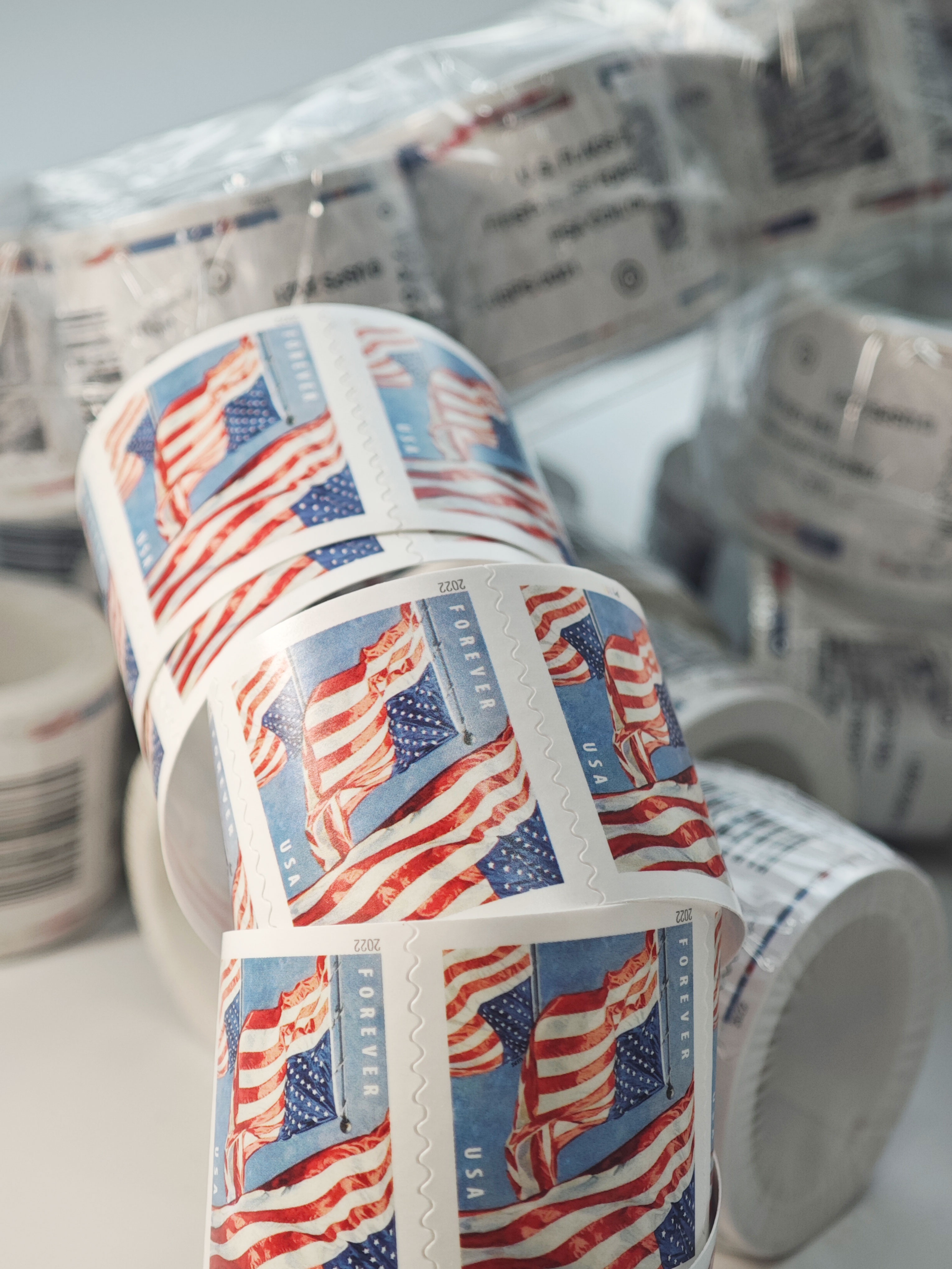 Big Sales! 3 U.S. Flag Stamps,3 Rolls/300 Pcs - Forever Stamps